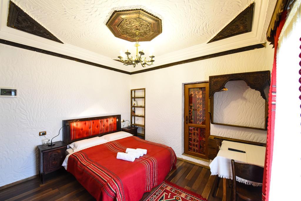 Hotel Tradita شكودر المظهر الخارجي الصورة
