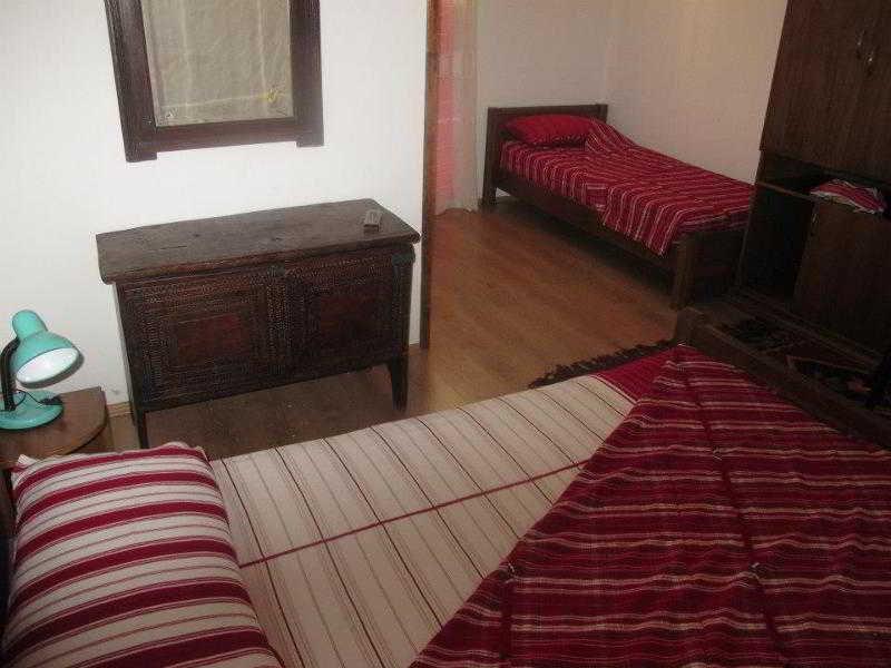Hotel Tradita شكودر المظهر الخارجي الصورة