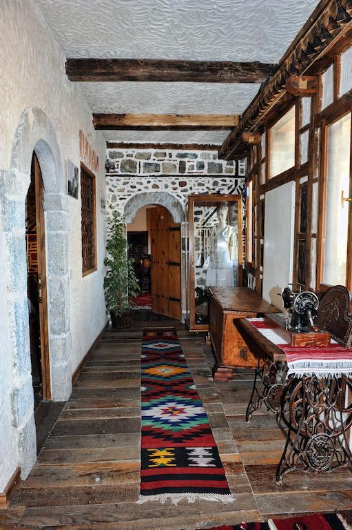Hotel Tradita شكودر المظهر الخارجي الصورة