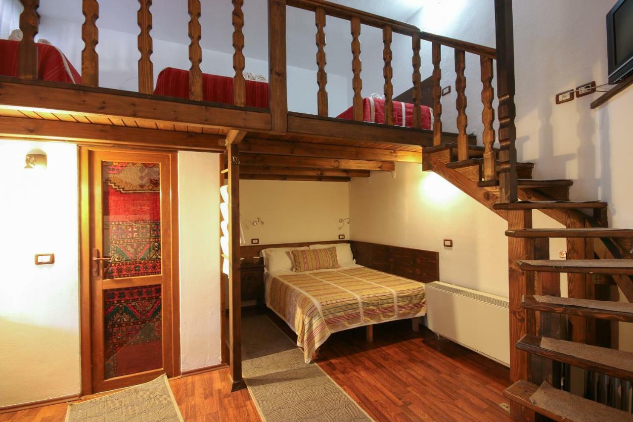 Hotel Tradita شكودر المظهر الخارجي الصورة